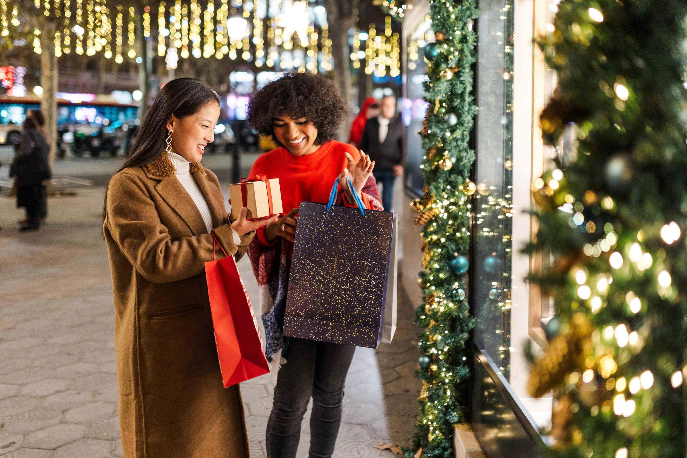 Verwandeln Sie Ihr Geschäft zu Weihnachten mit festlichen Düften.