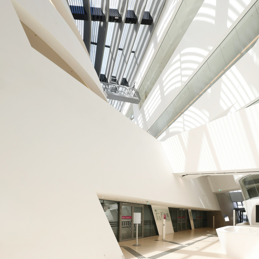 Clean and fresh healthcare space with scent healthcare experience