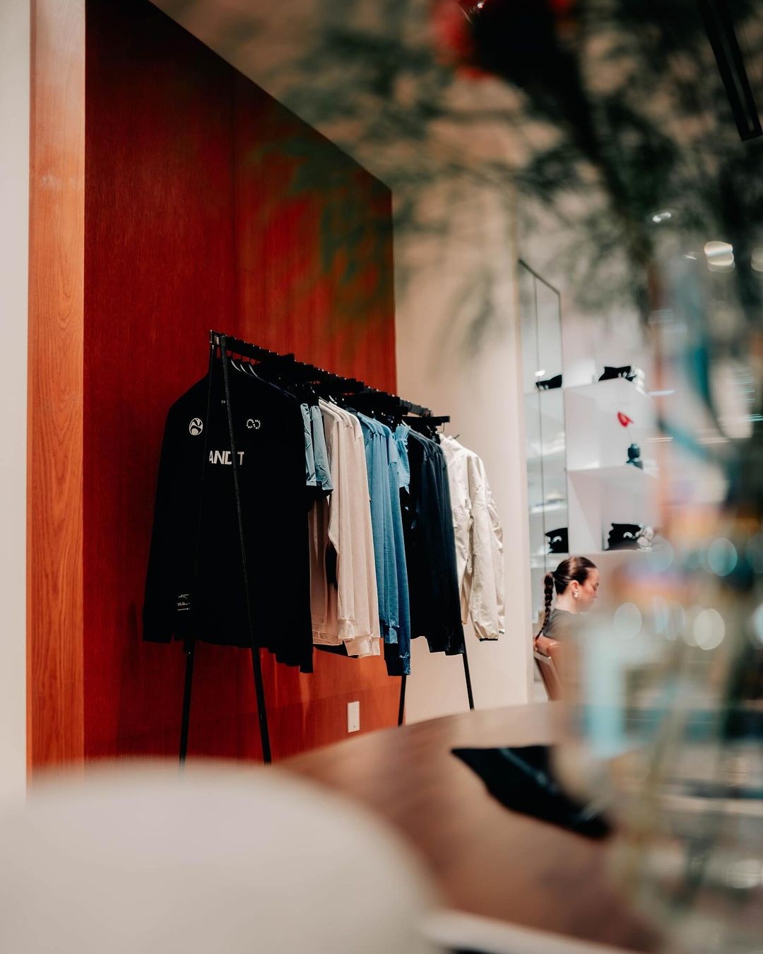 clothing-store-scent-experience