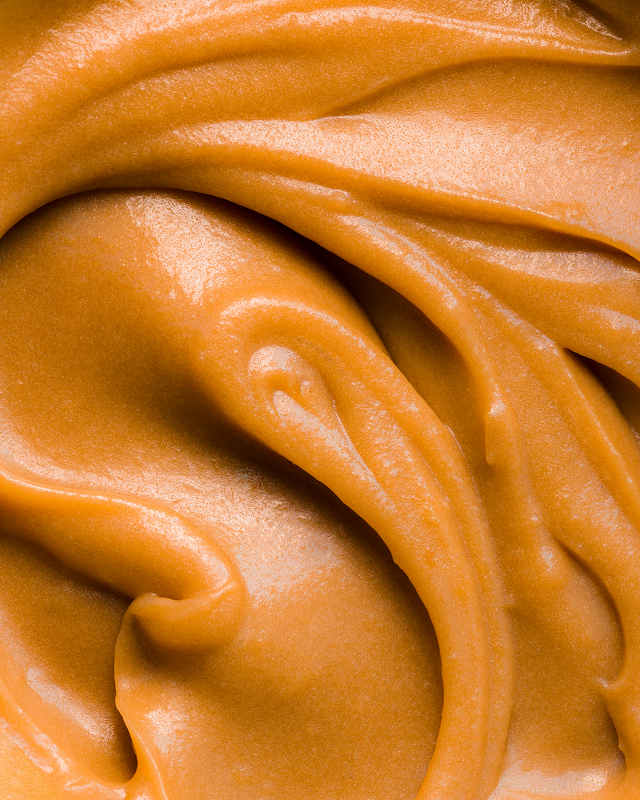 Close‑up of caramel scent ingredient, rich and warm aroma