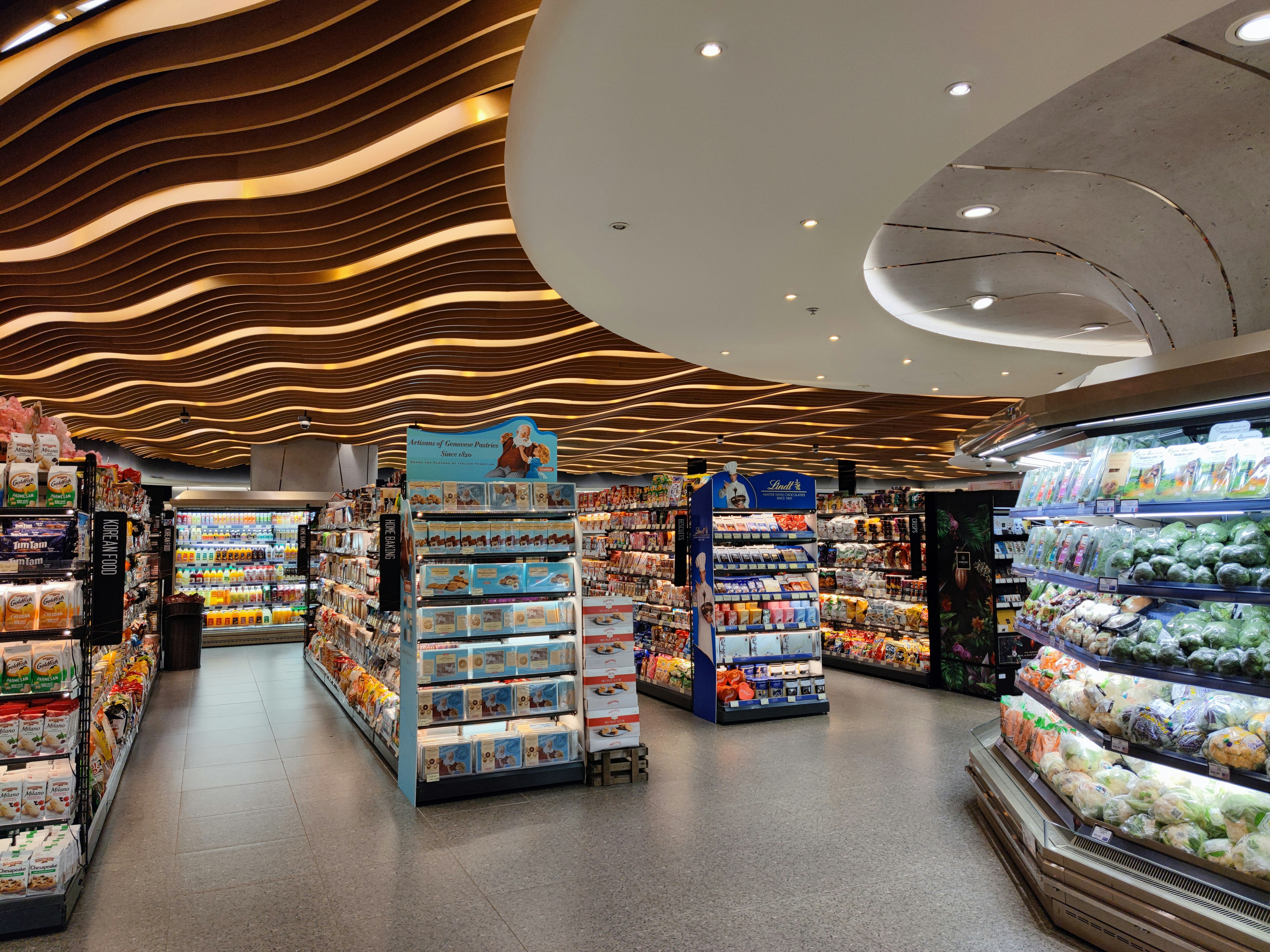 Smart displays and scent marketing: what impact can they have in retail?